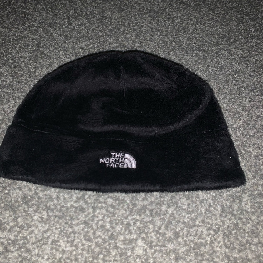 The north face black osito winter beanie